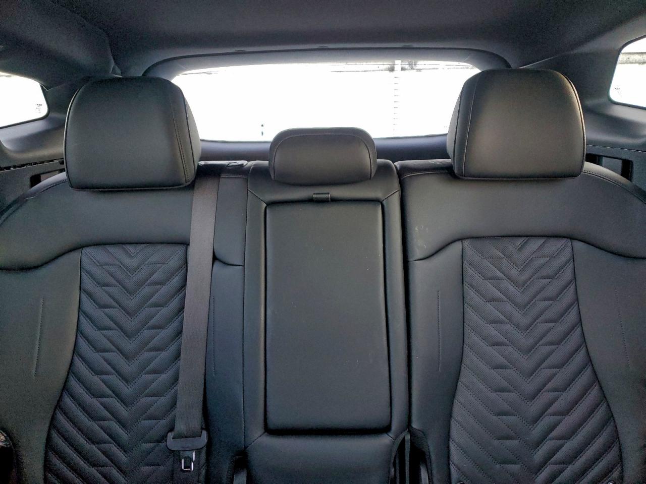 2026 KIA SPORTAGE X LINE photo 19