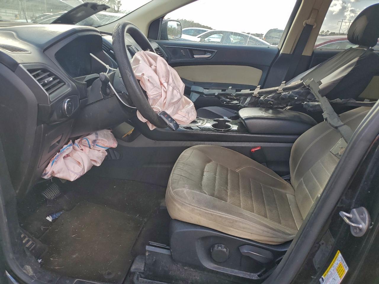 2015 FORD EDGE SE photo 19