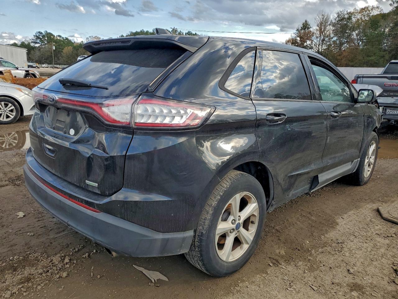 2015 FORD EDGE SE photo 7