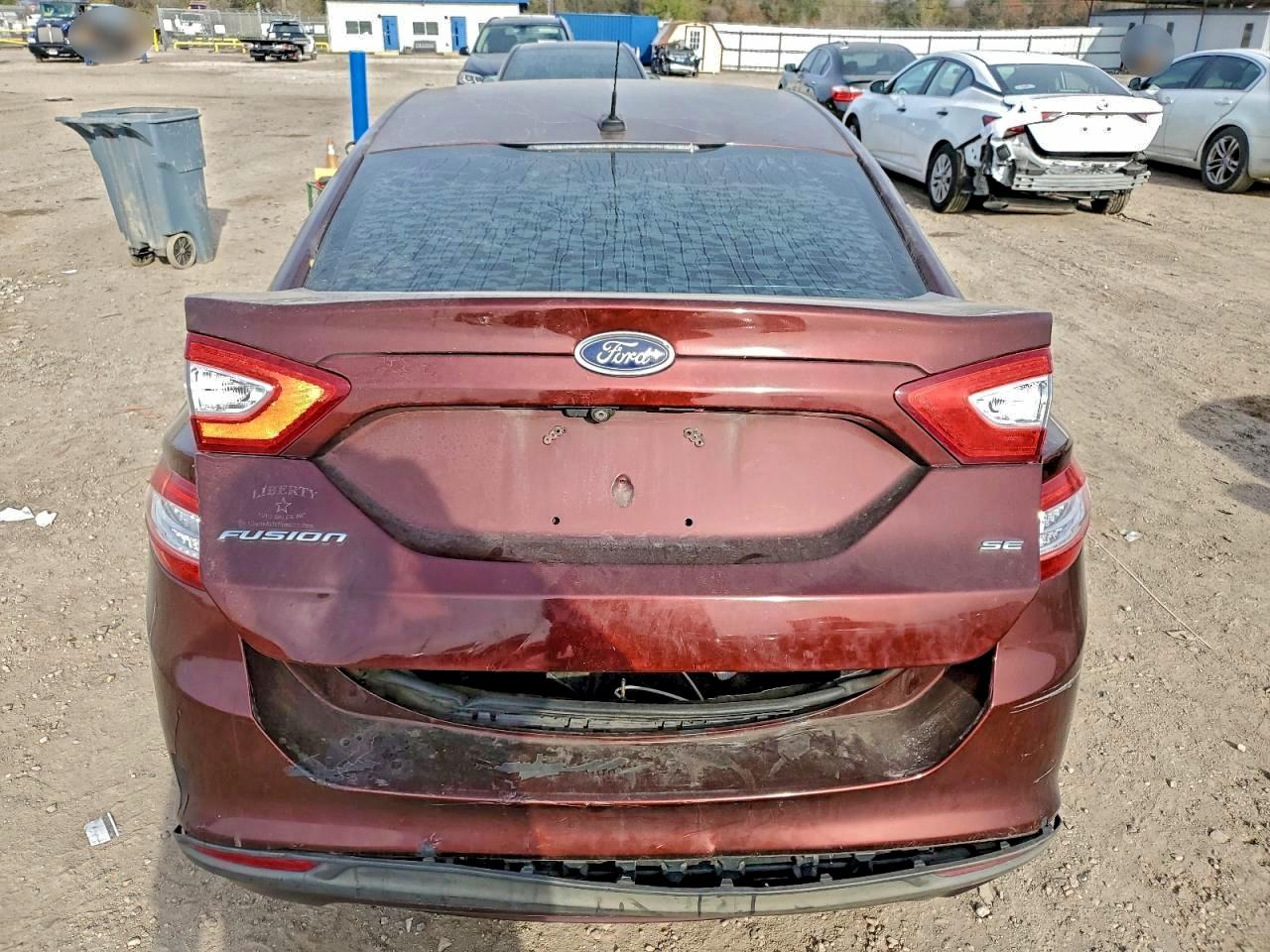 2016 FORD FUSION SE photo 11