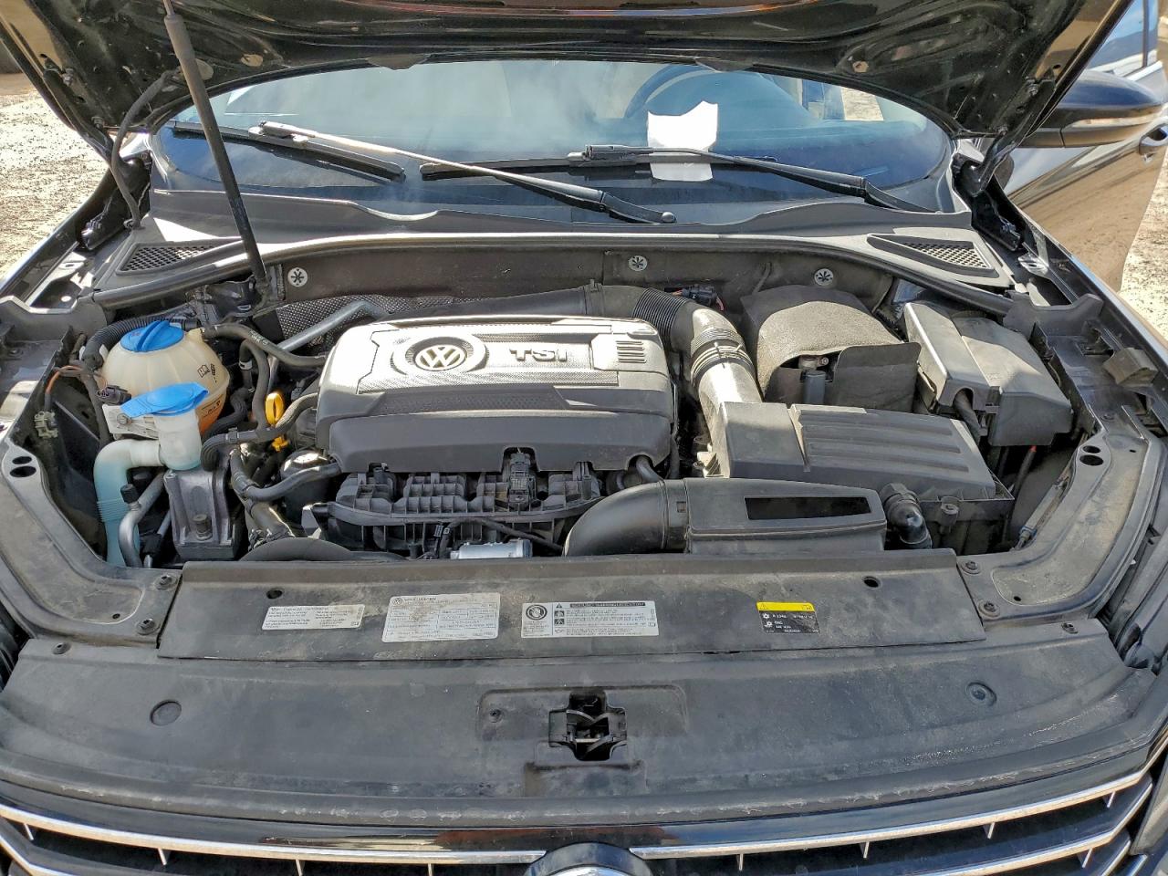 2017 VOLKSWAGEN PASSAT SE photo 21