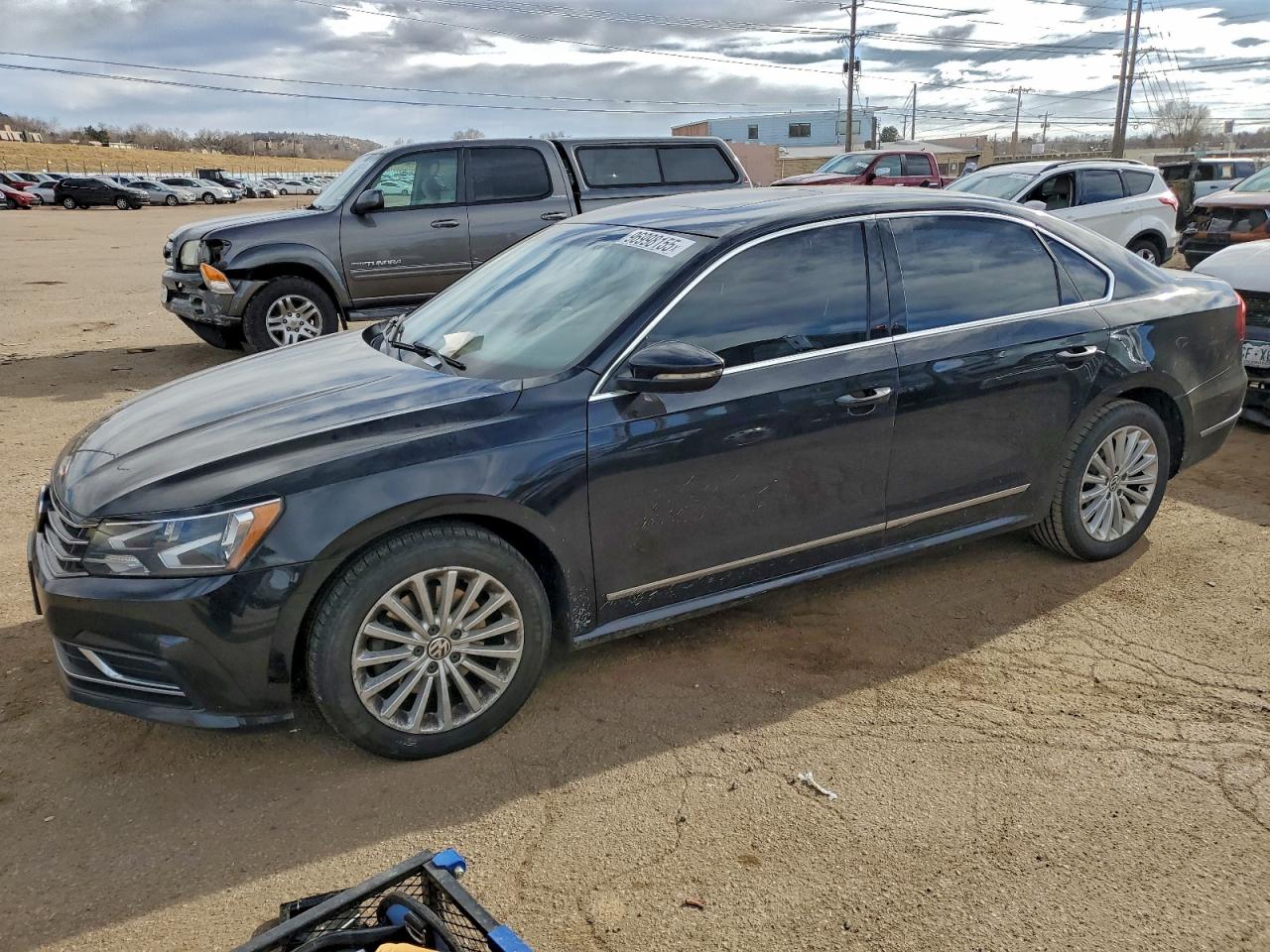 2017 VOLKSWAGEN PASSAT
