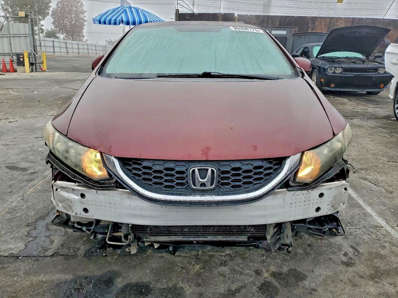 2013 HONDA CIVIC LX photo 9