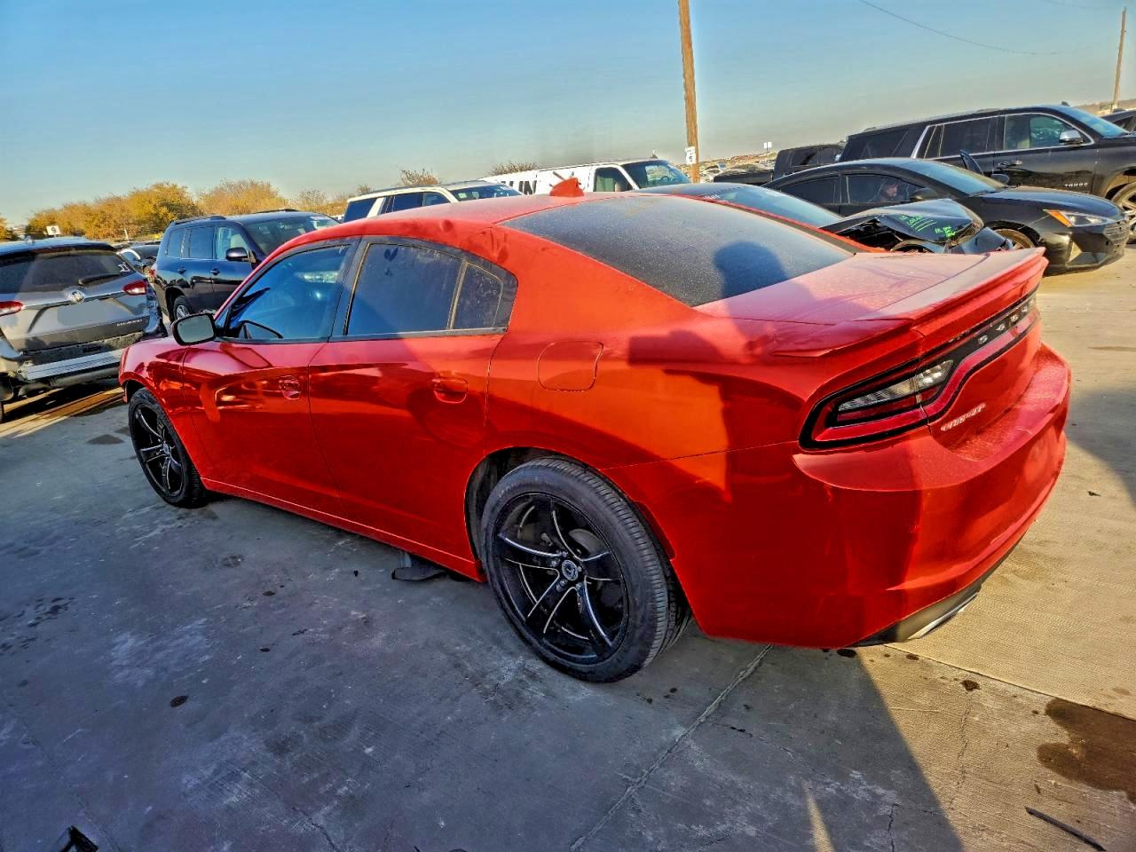 2018 DODGE CHARGER R/T photo 2