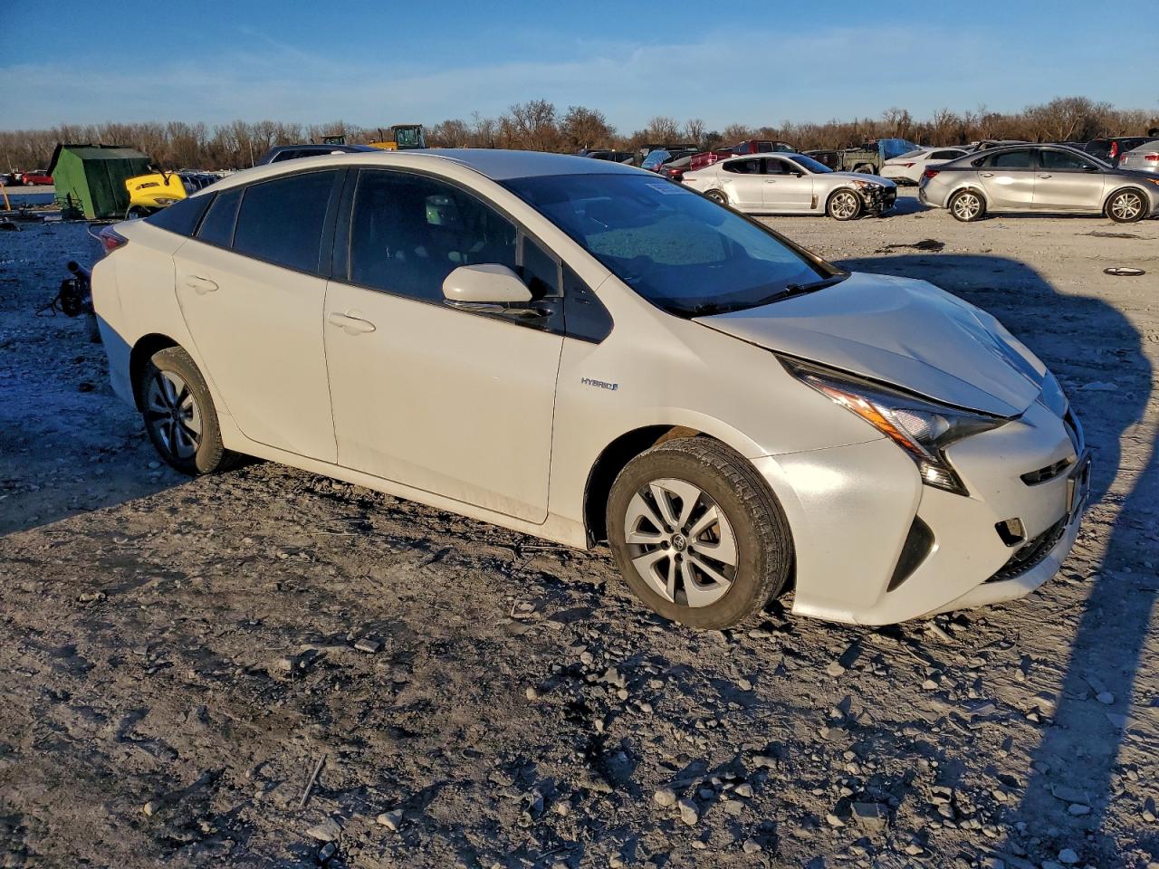 2017 TOYOTA PRIUS photo 4