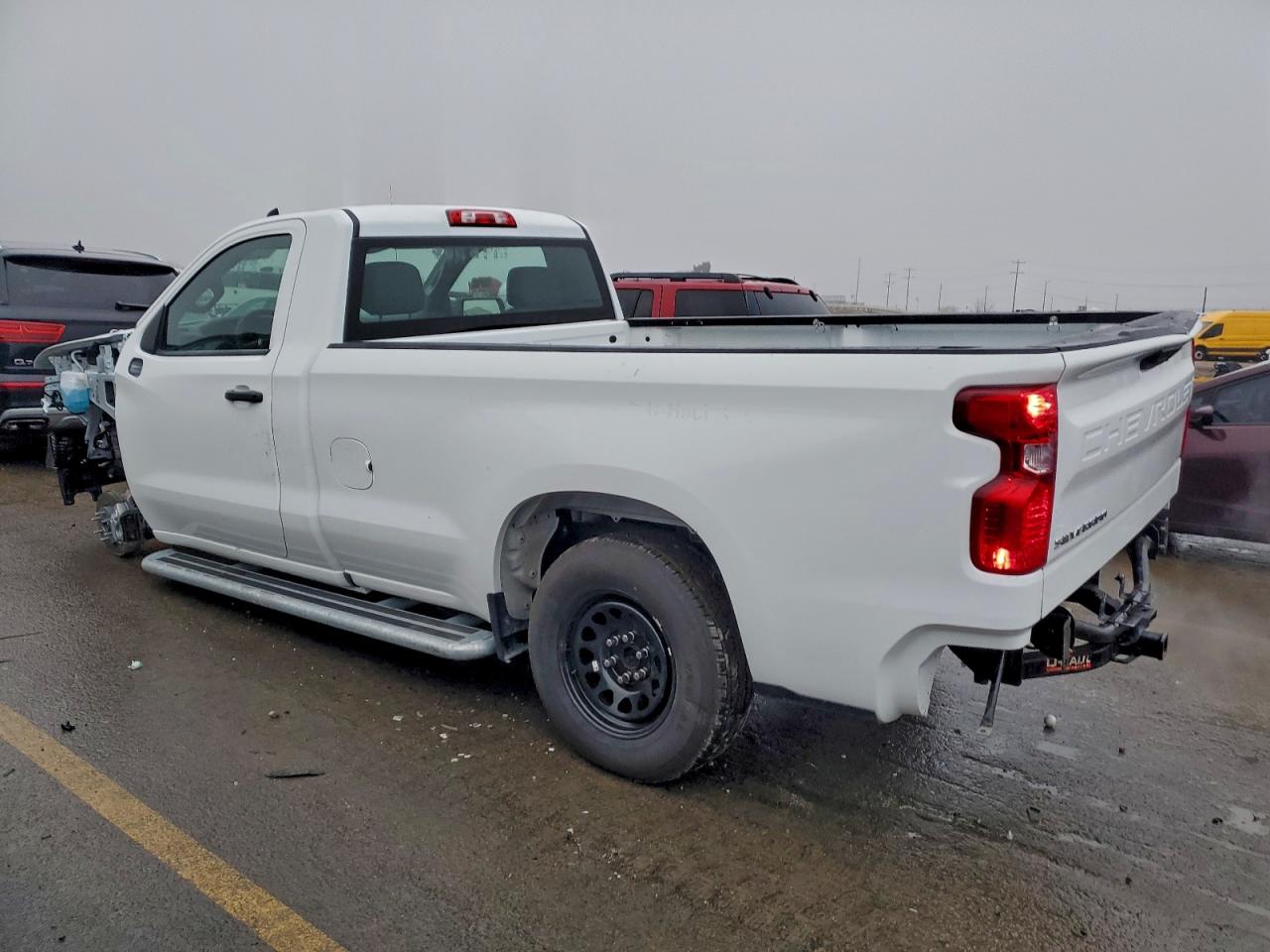 2025 CHEVROLET SILVERADO C1500 photo 2