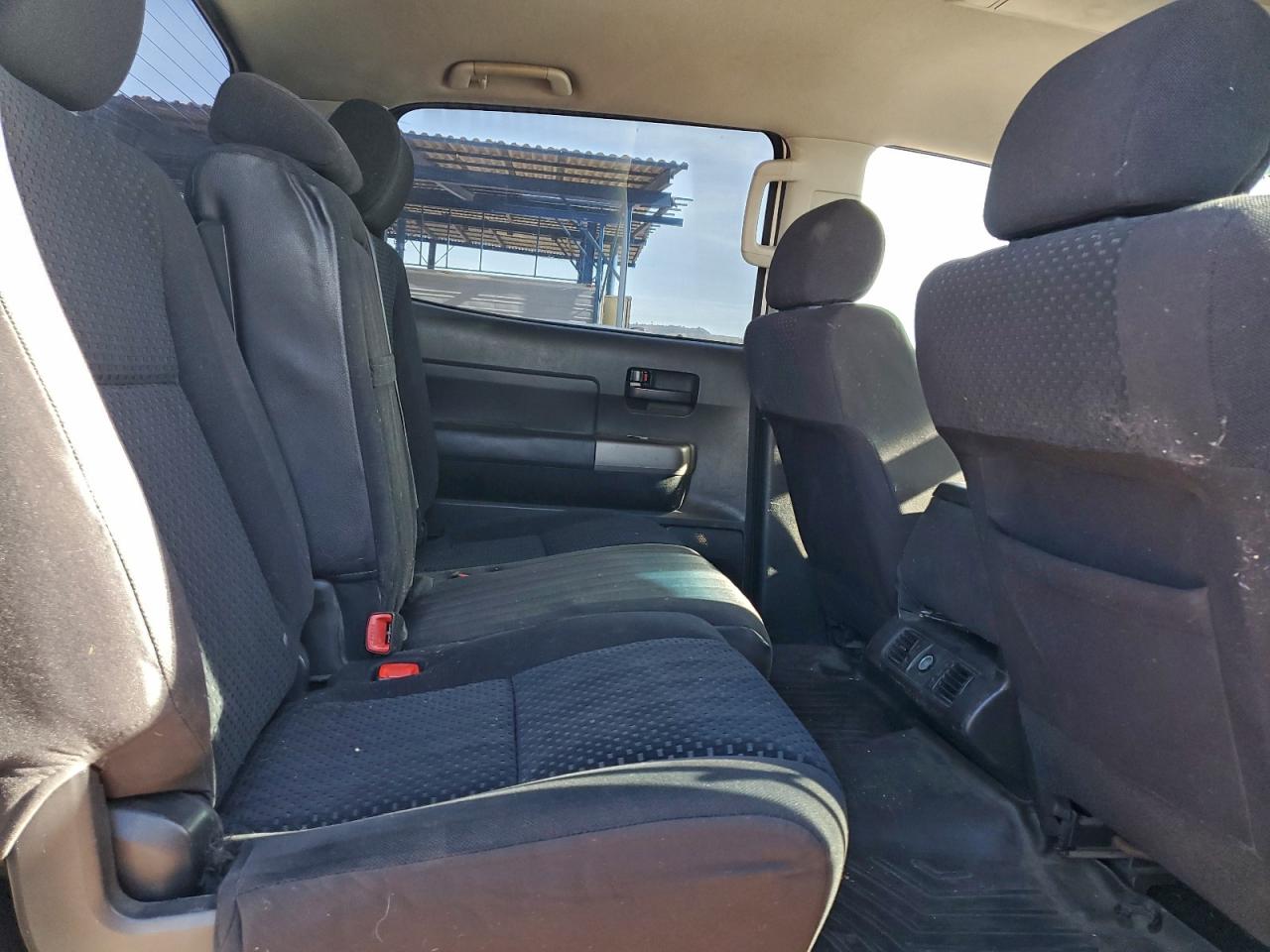 2013 TOYOTA TUNDRA CREWMAX SR5 photo 19