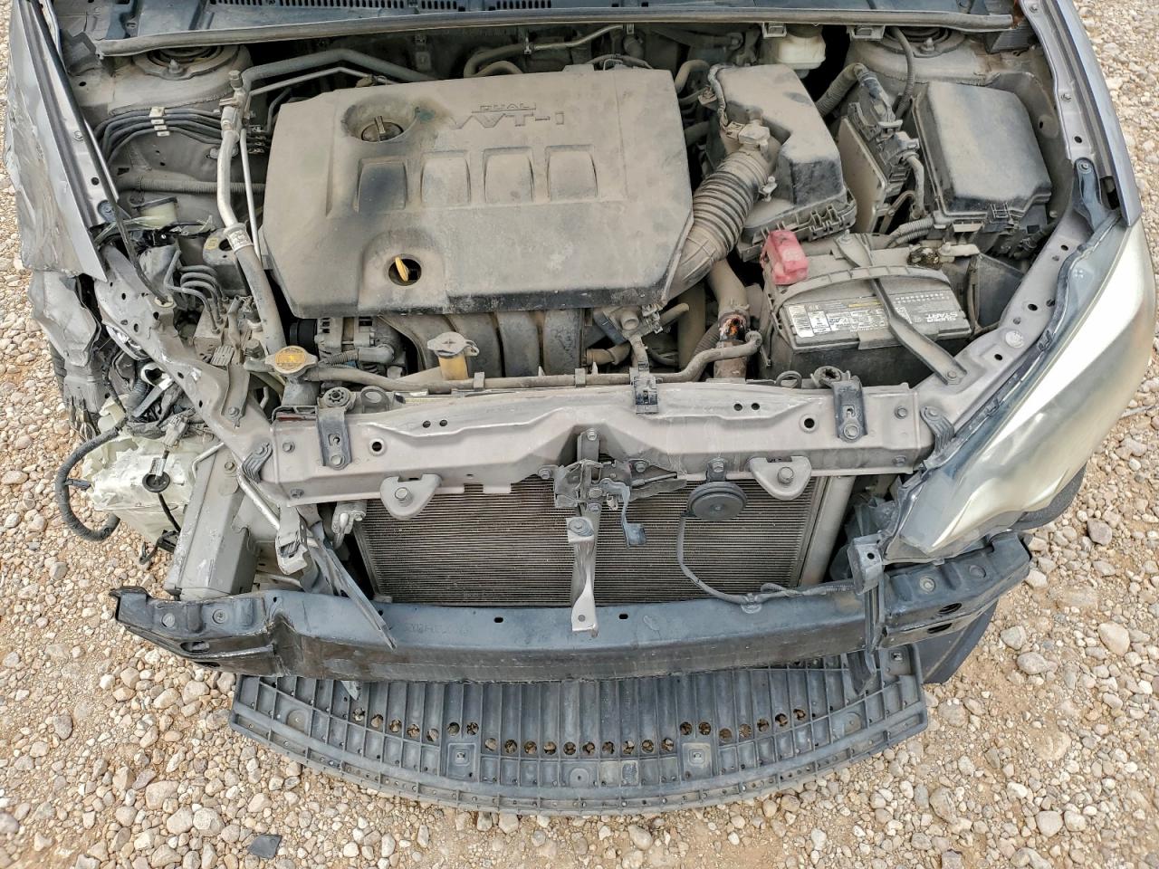 2014 TOYOTA COROLLA L photo 11