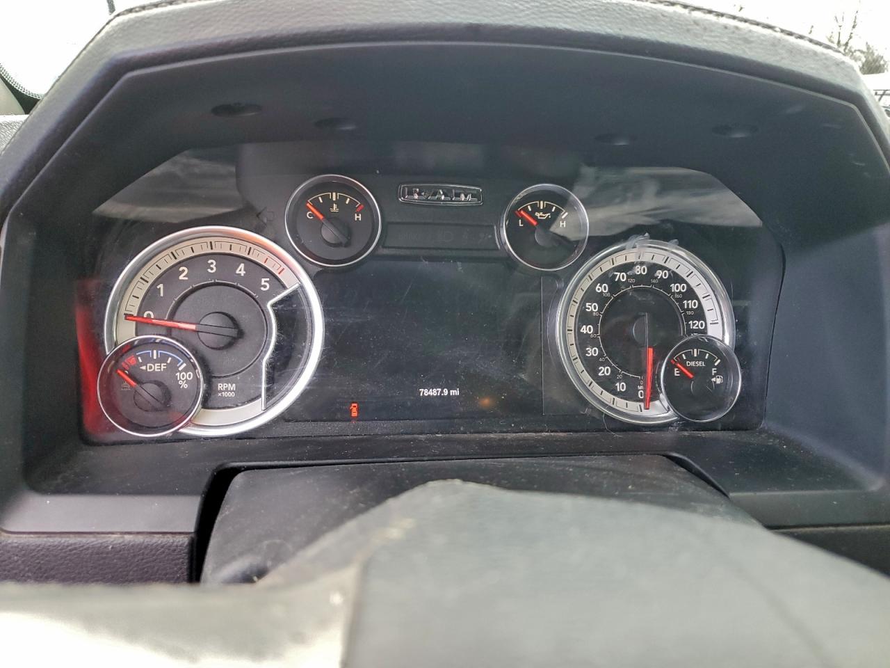 2017 RAM 1500 LARAMIE photo 9