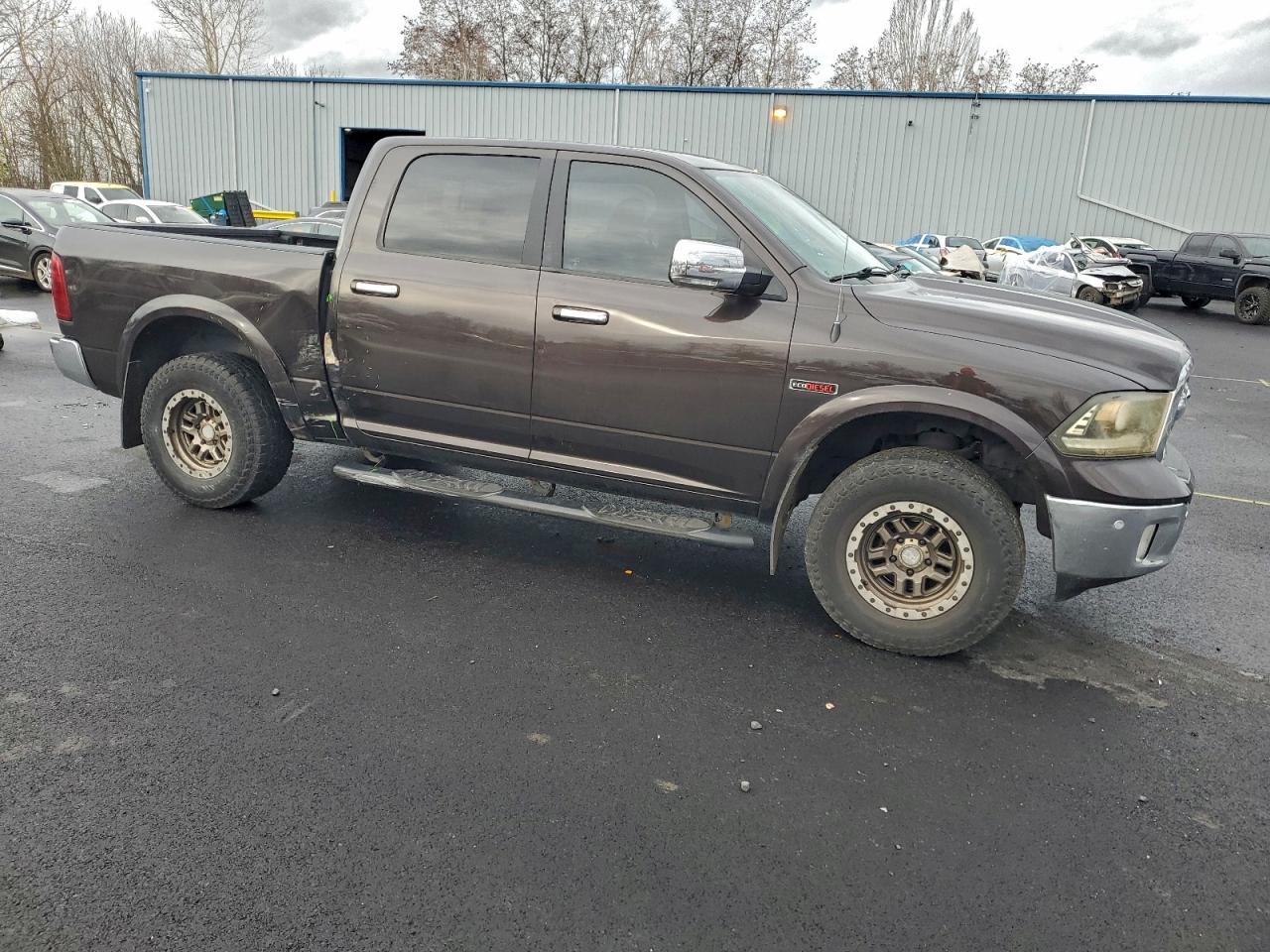 2017 RAM 1500 LARAMIE photo 4