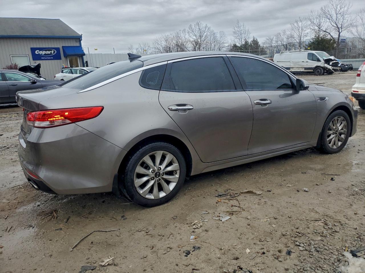 2018 KIA OPTIMA EX photo 3