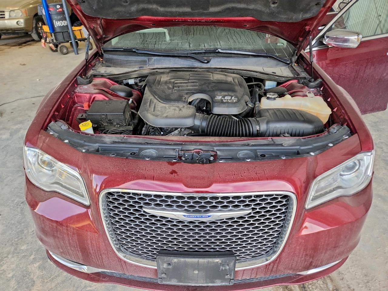 2019 CHRYSLER 300 LIMITED photo 11