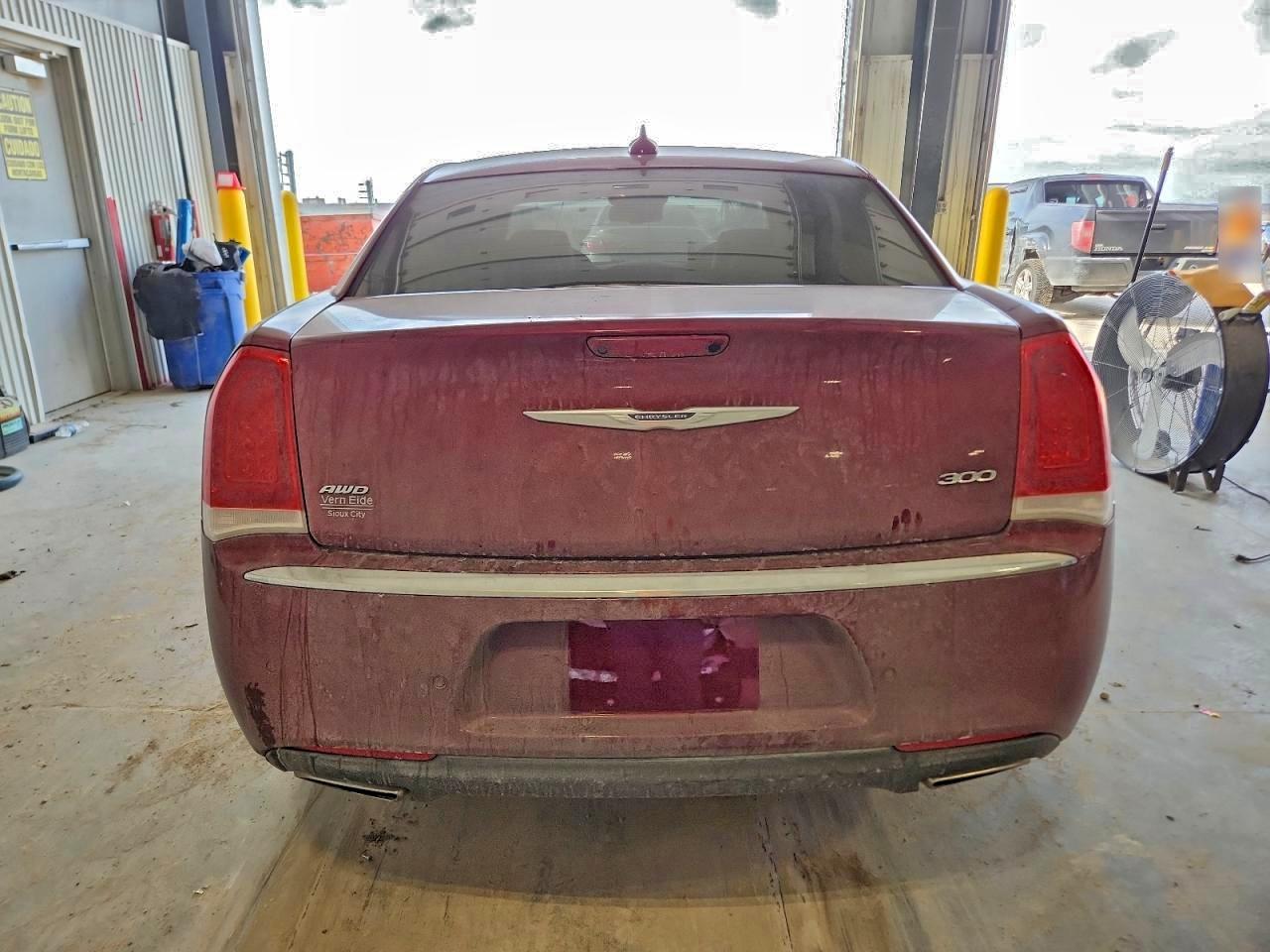2019 CHRYSLER 300 LIMITED photo 6