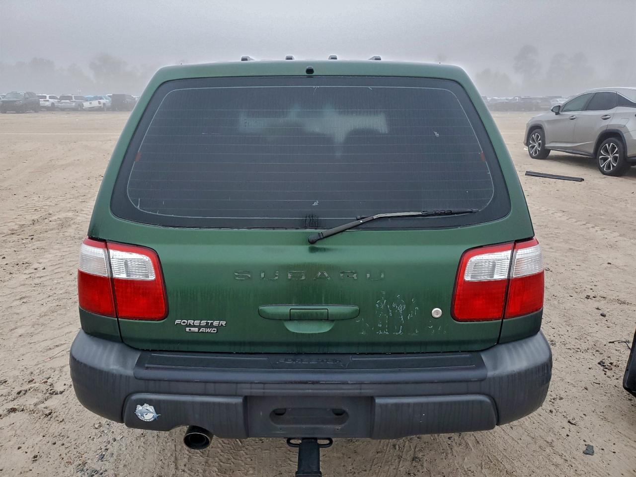2002 SUBARU FORESTER L photo 11