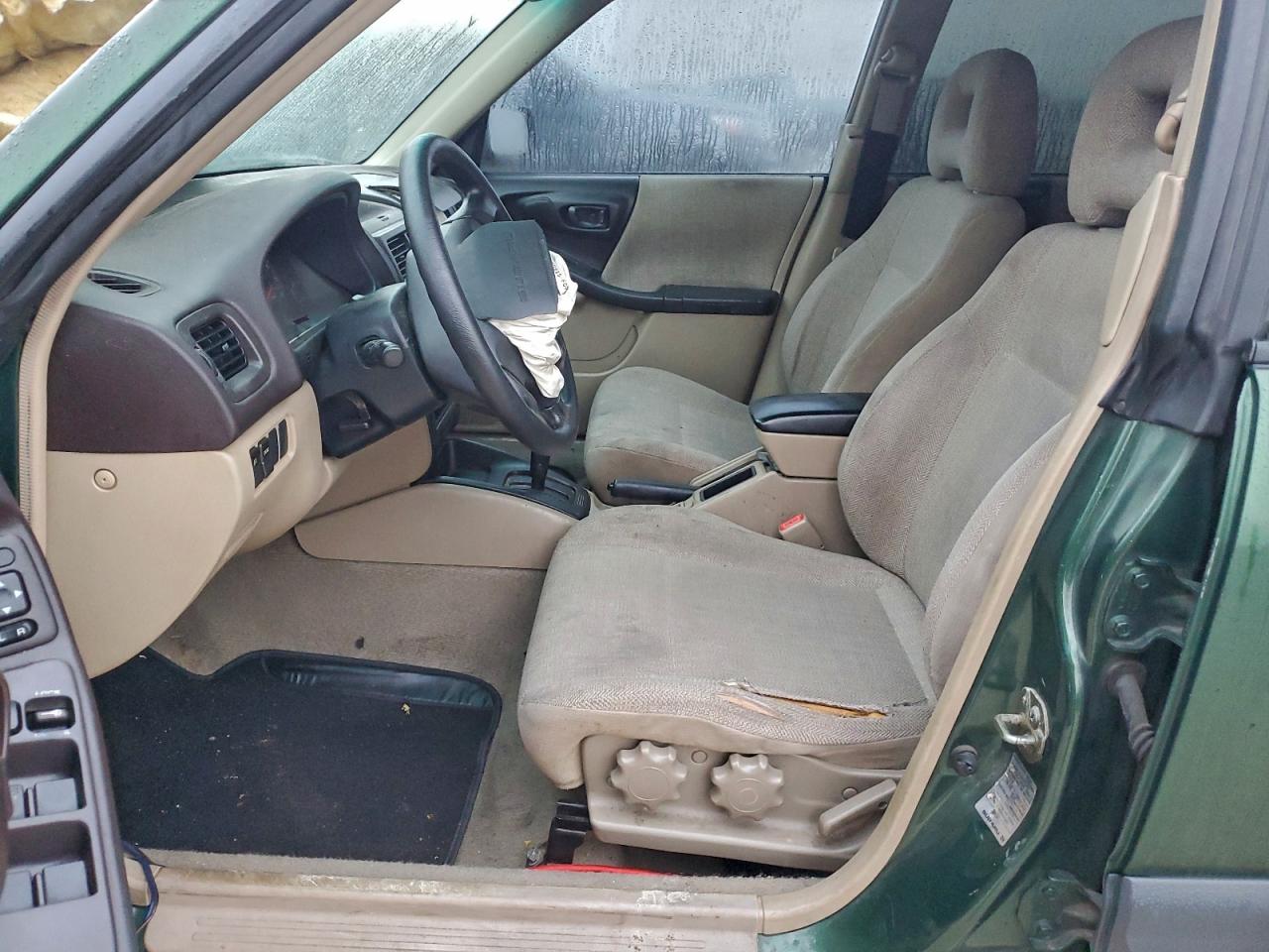 2002 SUBARU FORESTER L photo 13