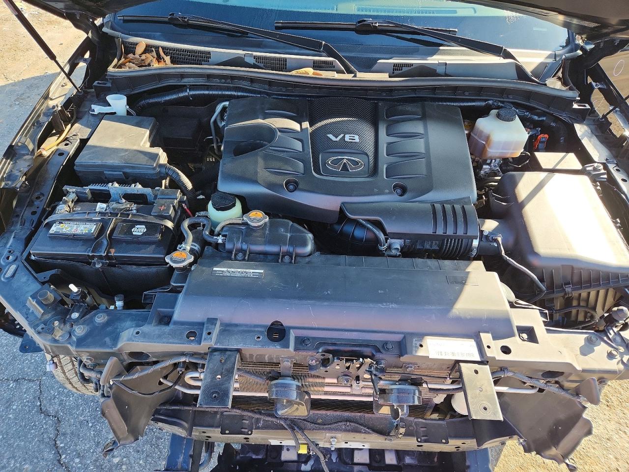 2017 INFINITI QX80 BASE photo 23