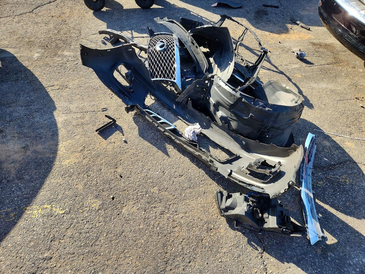 2017 INFINITI QX80 BASE photo 25