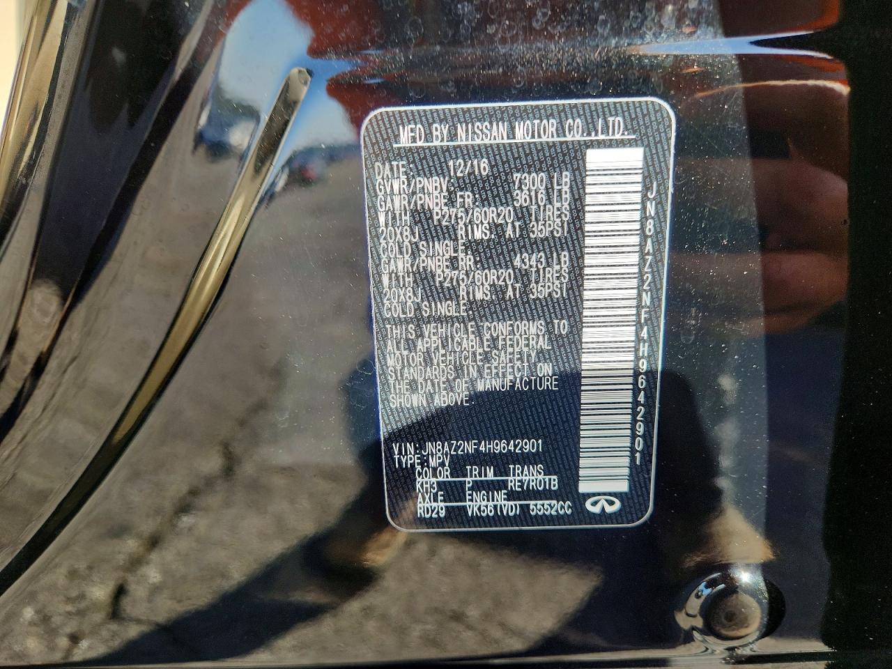 2017 INFINITI QX80 BASE photo 27
