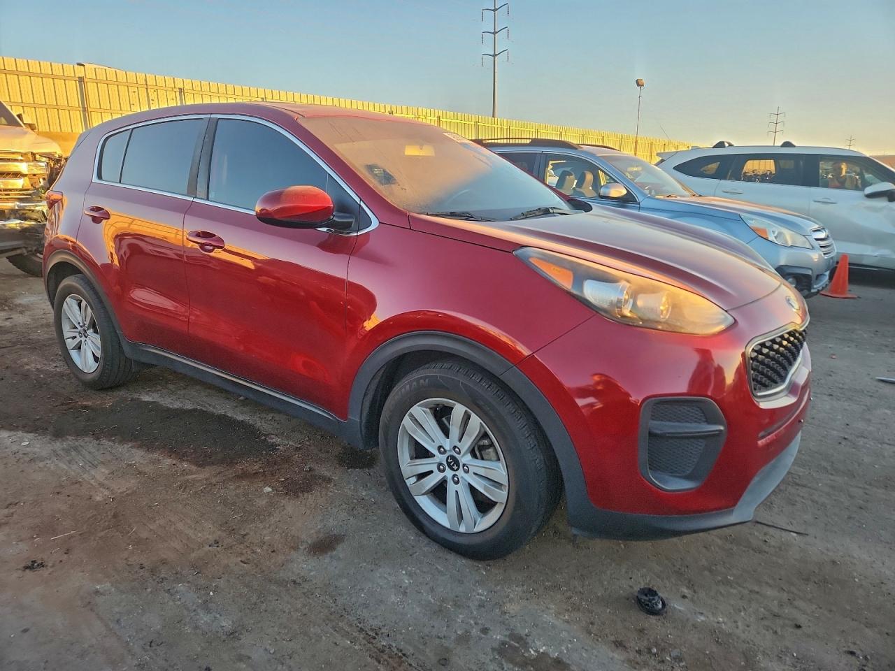 2017 KIA SPORTAGE LX photo 4