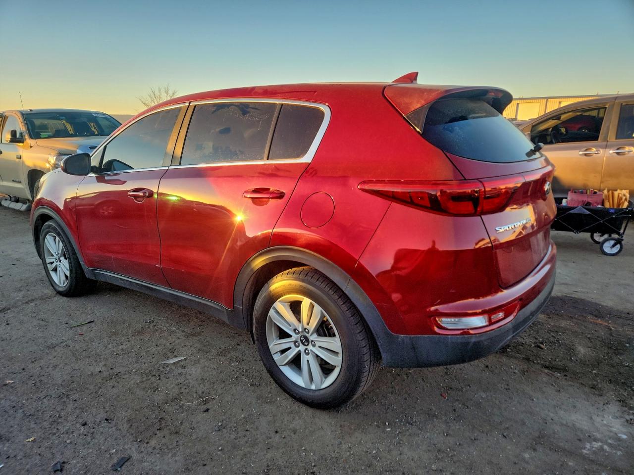 2017 KIA SPORTAGE LX photo 2
