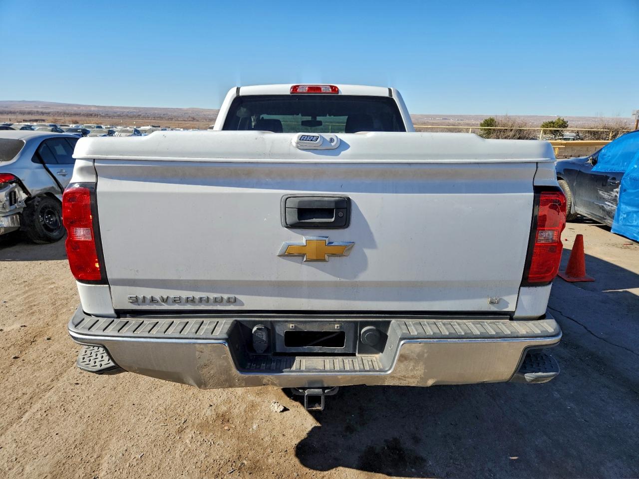 2015 CHEVROLET SILVERADO C1500 LT photo 6