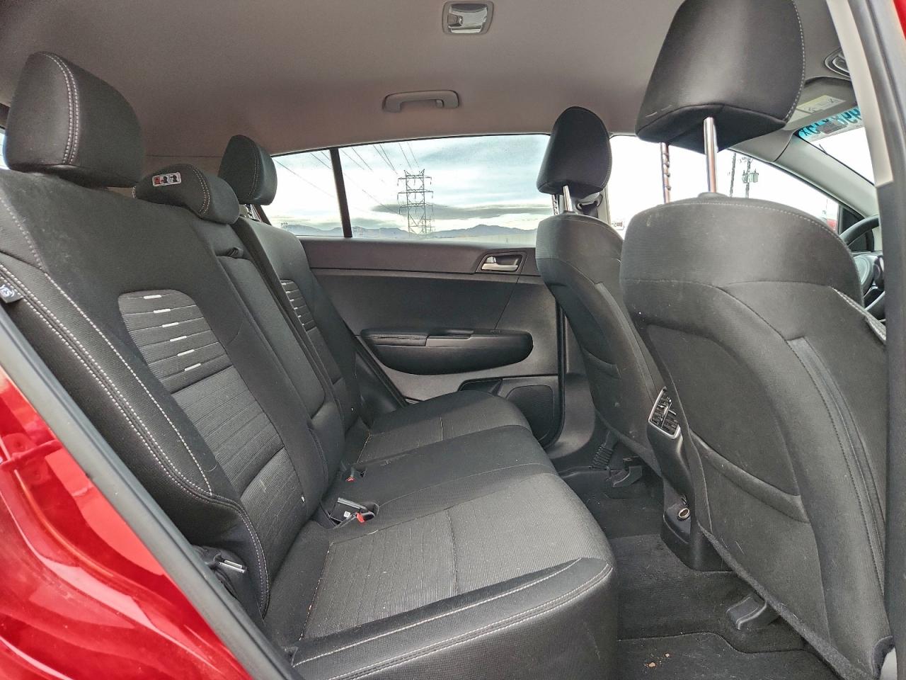 2018 KIA SPORTAGE LX photo 11