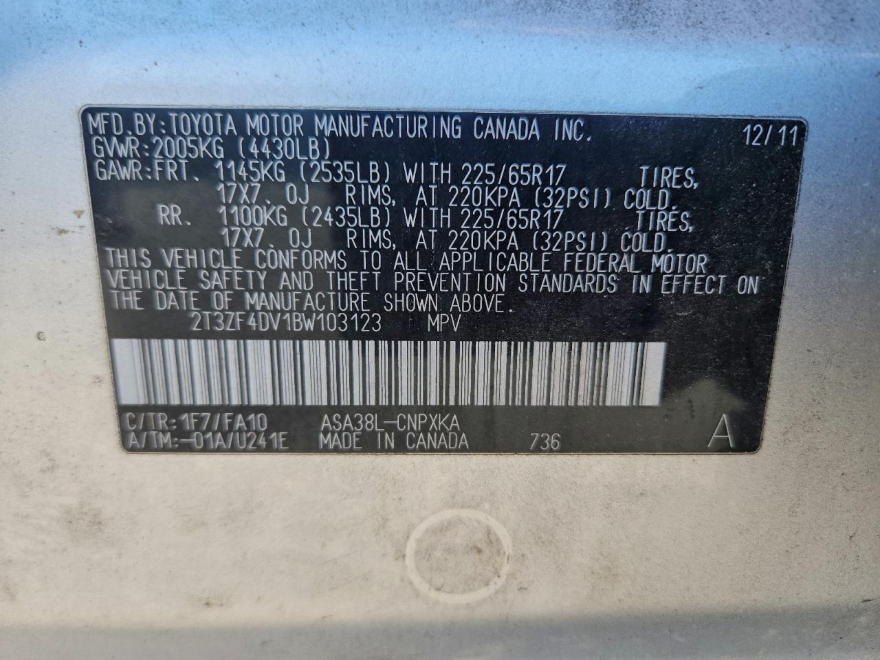 2011 TOYOTA RAV4 photo 14