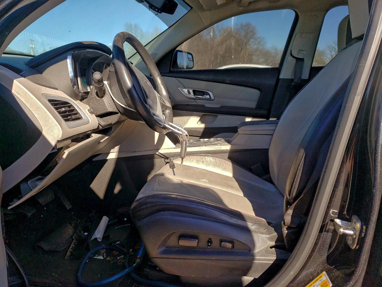 2012 GMC TERRAIN SLT photo 7