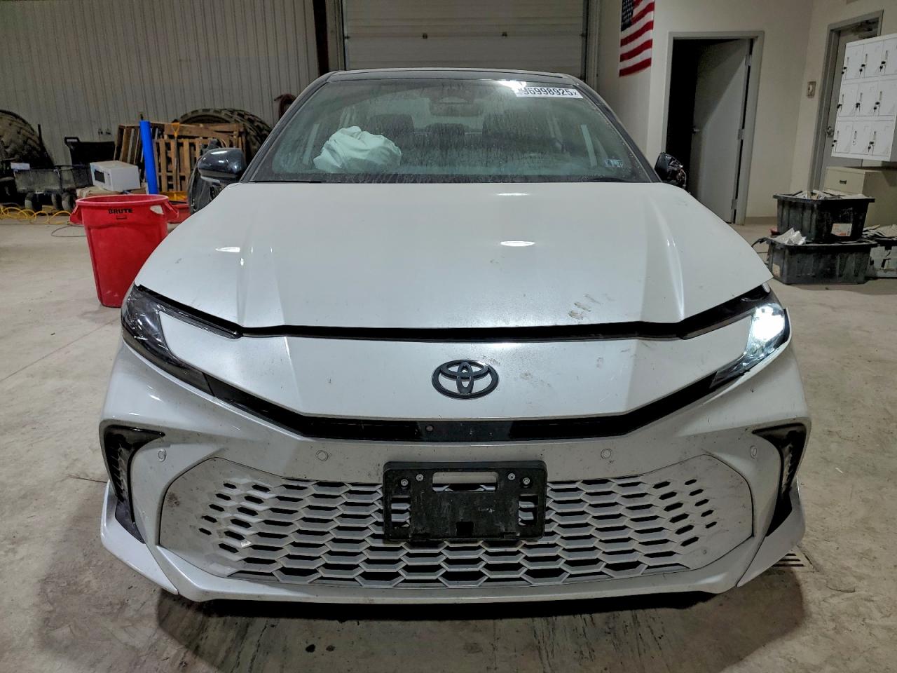 2025 TOYOTA CAMRY XSE photo 5