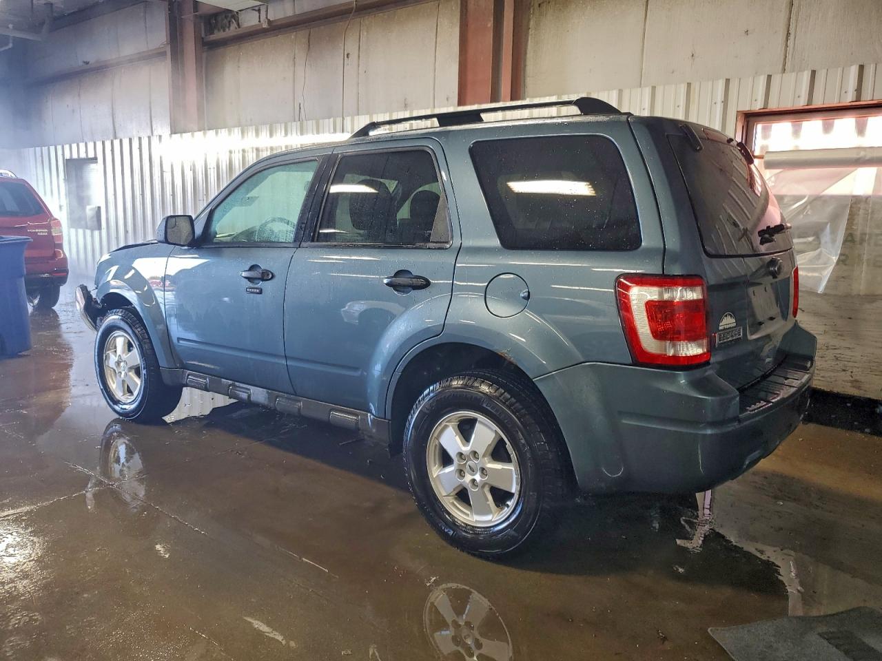 2012 FORD ESCAPE XLT photo 2