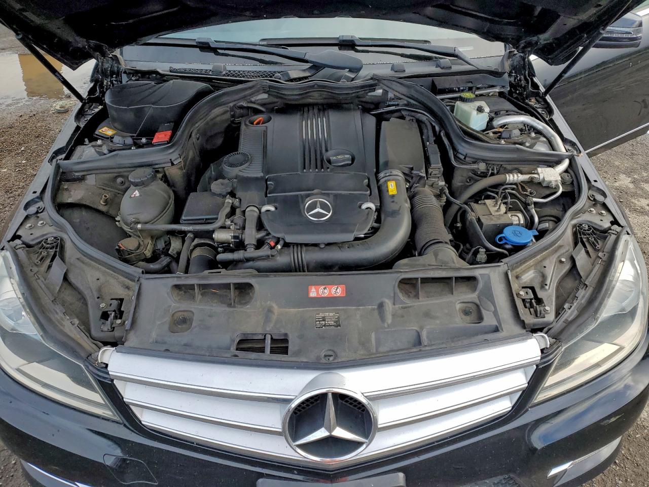 2013 MERCEDES-BENZ C 250 photo 11