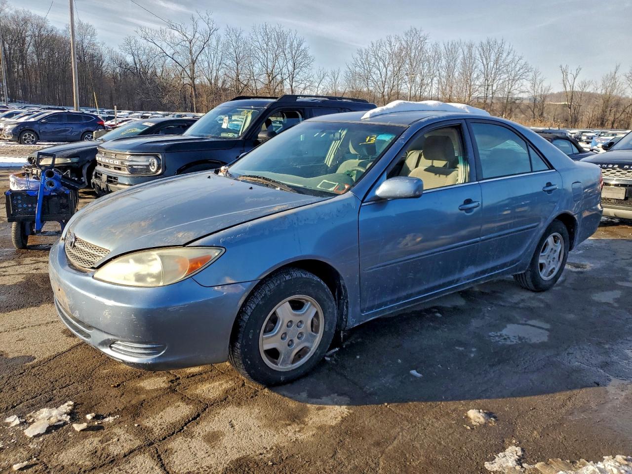 2002 TOYOTA CAMRY