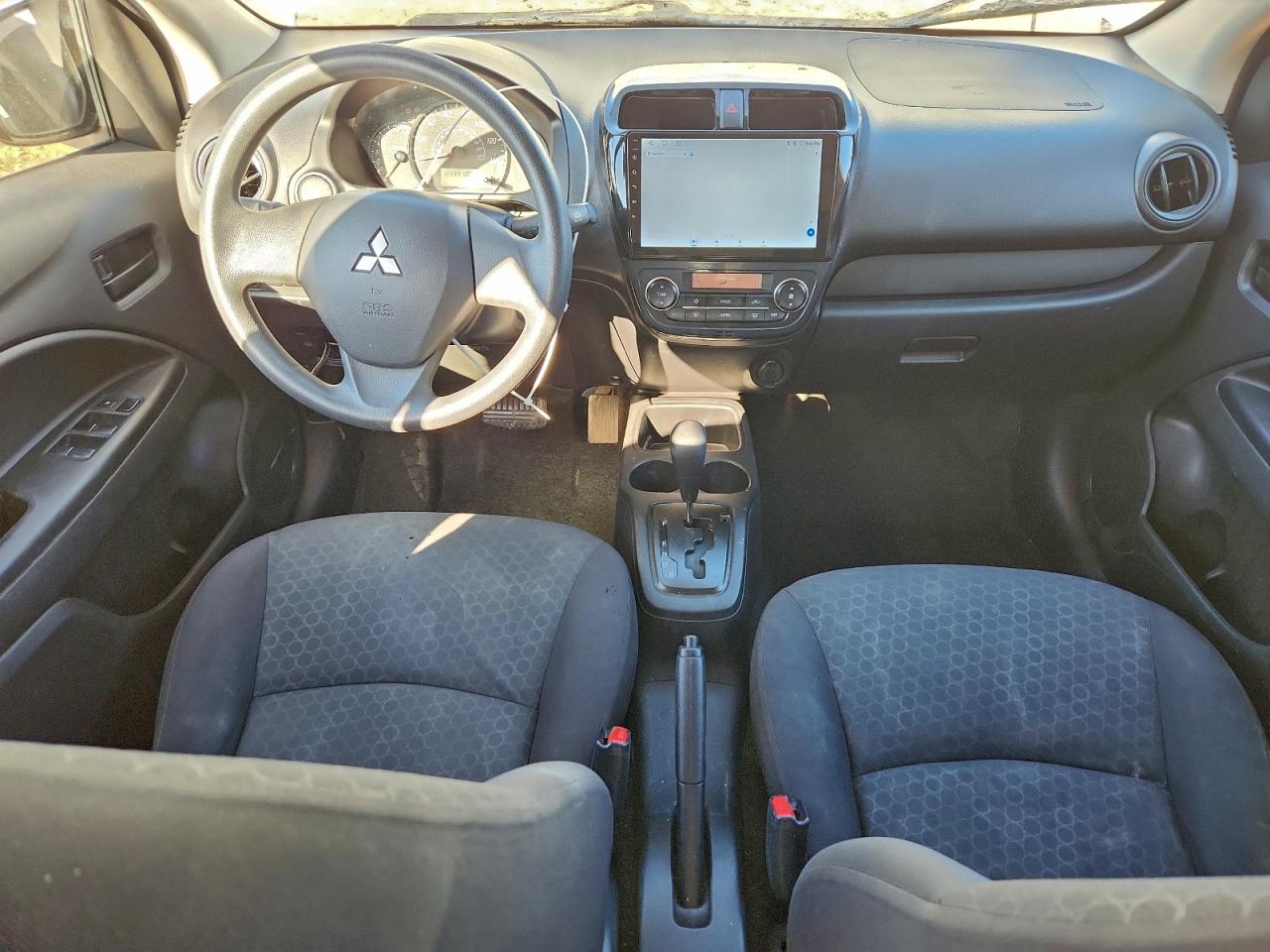 2015 MITSUBISHI MIRAGE DE photo 8