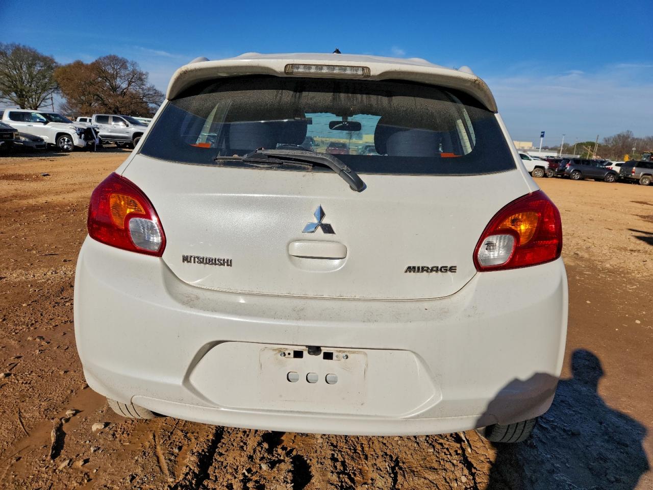 2015 MITSUBISHI MIRAGE DE photo 6