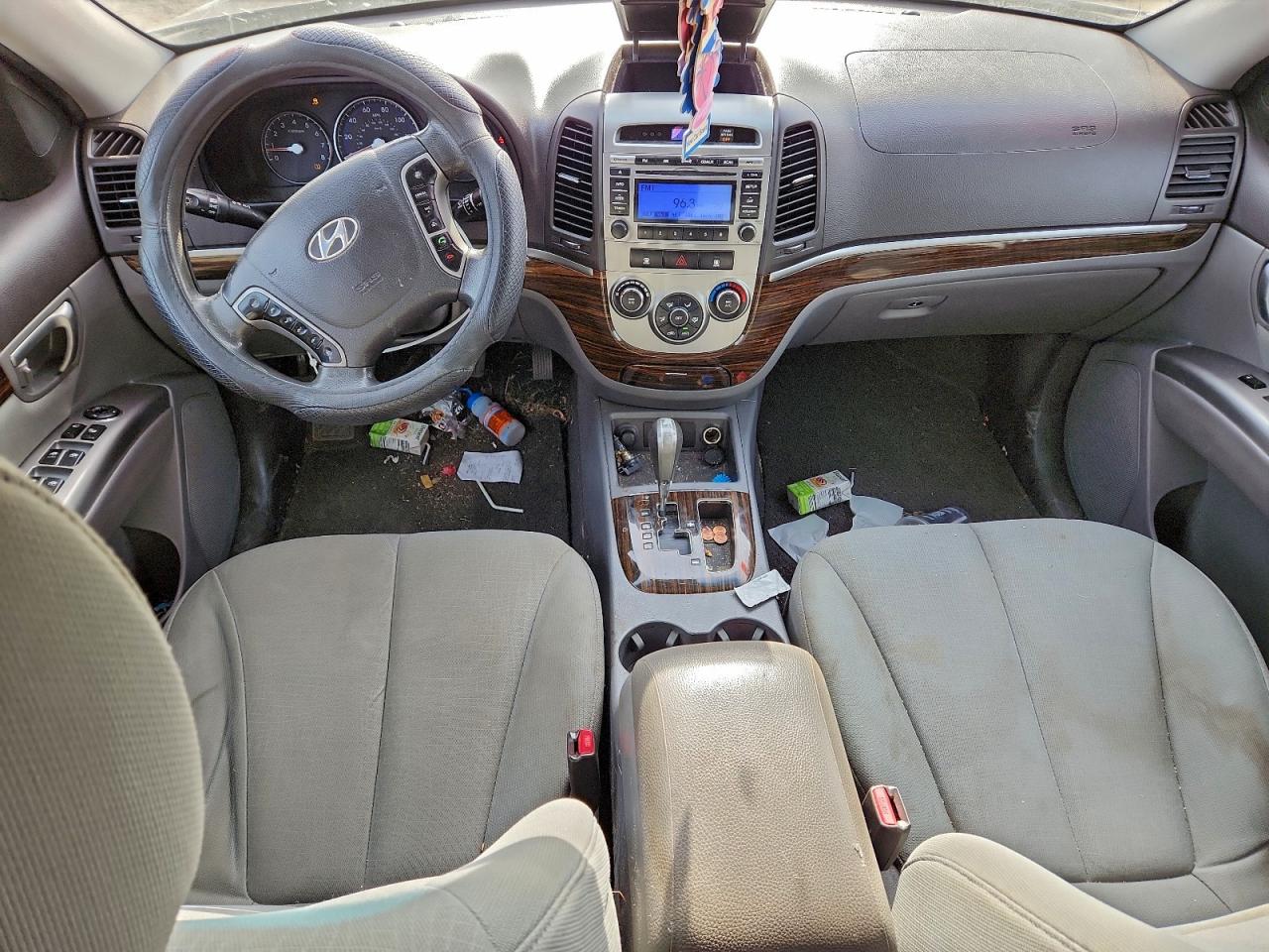 2011 HYUNDAI SANTA FE GLS photo 8