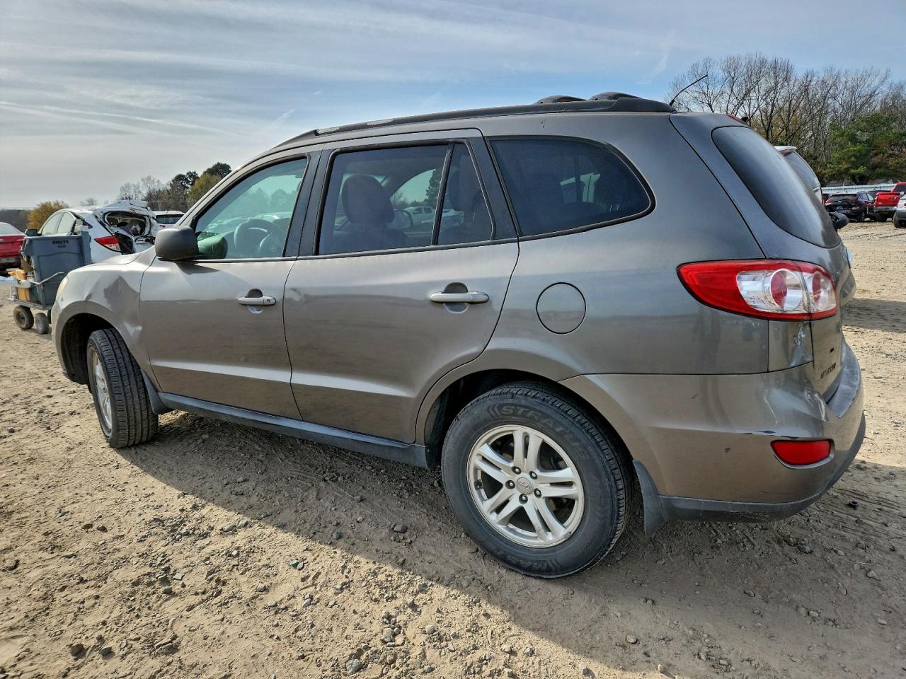 2011 HYUNDAI SANTA FE GLS photo 2