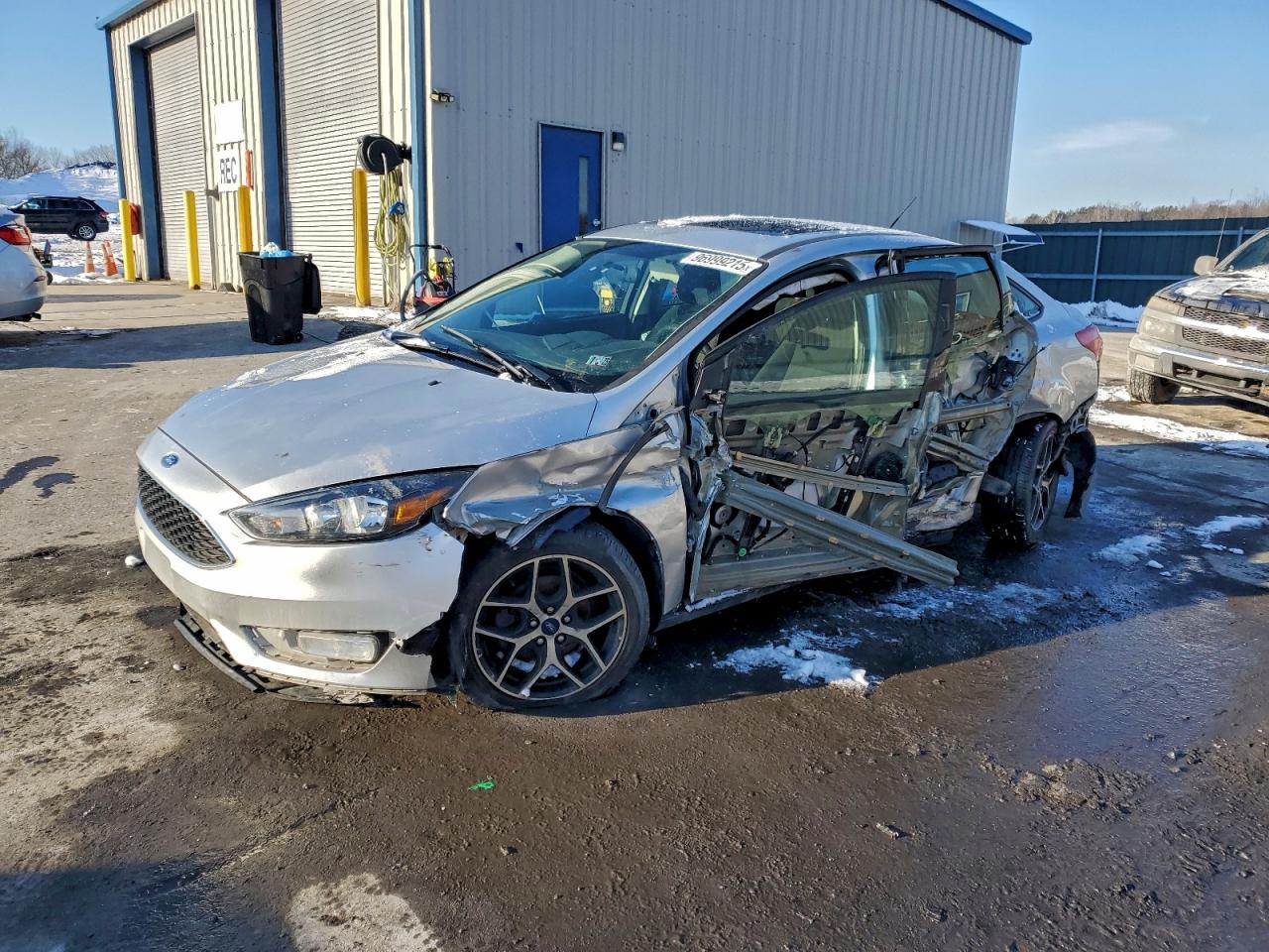 2017 FORD FOCUS
