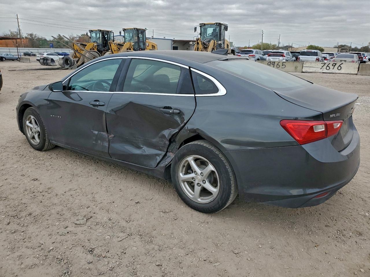 2017 CHEVROLET MALIBU LS photo 2
