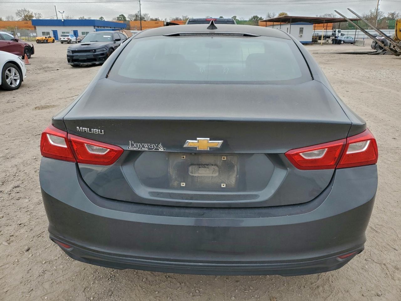 2017 CHEVROLET MALIBU LS photo 6
