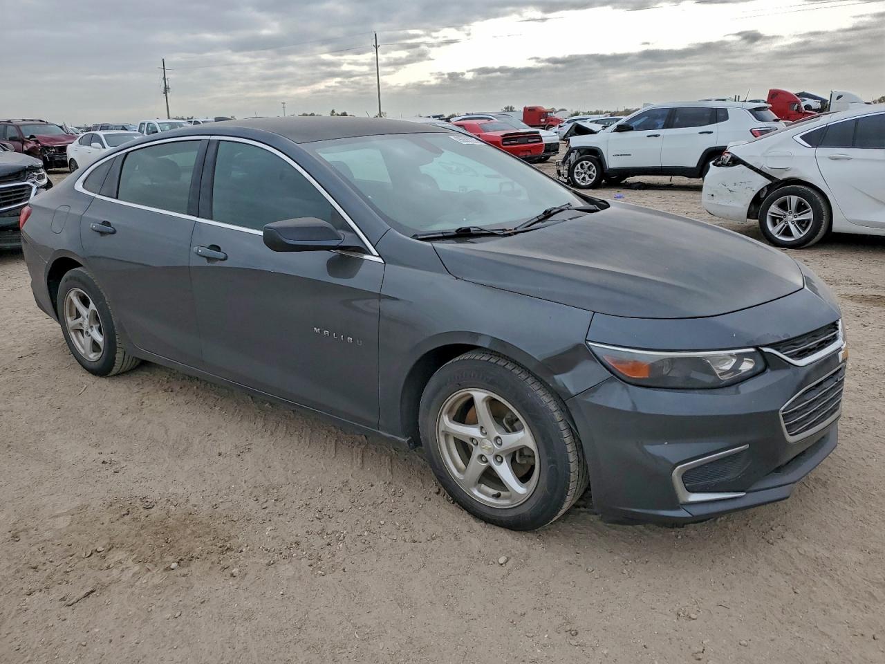 2017 CHEVROLET MALIBU LS photo 4
