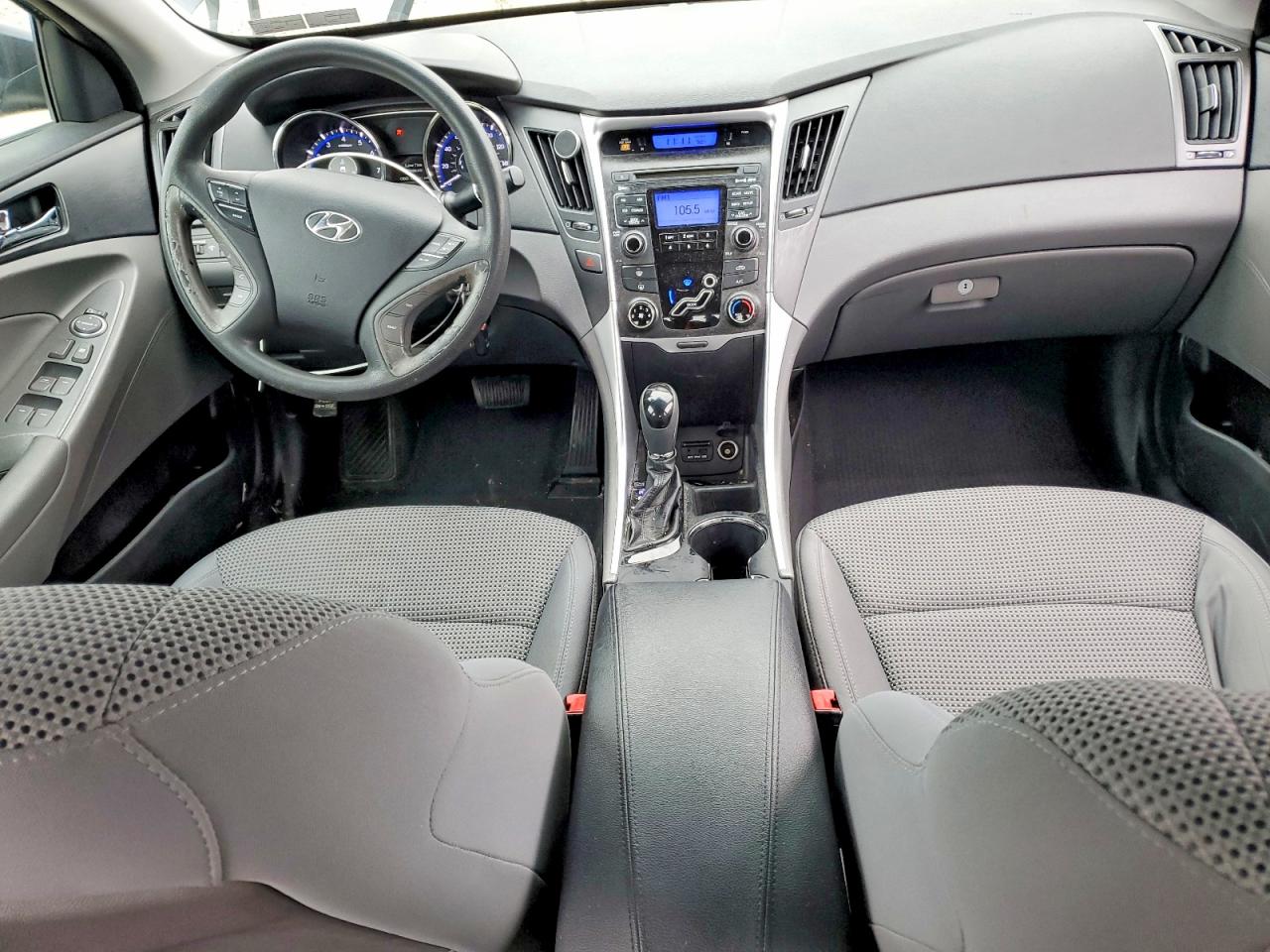 2011 HYUNDAI SONATA GLS photo 22