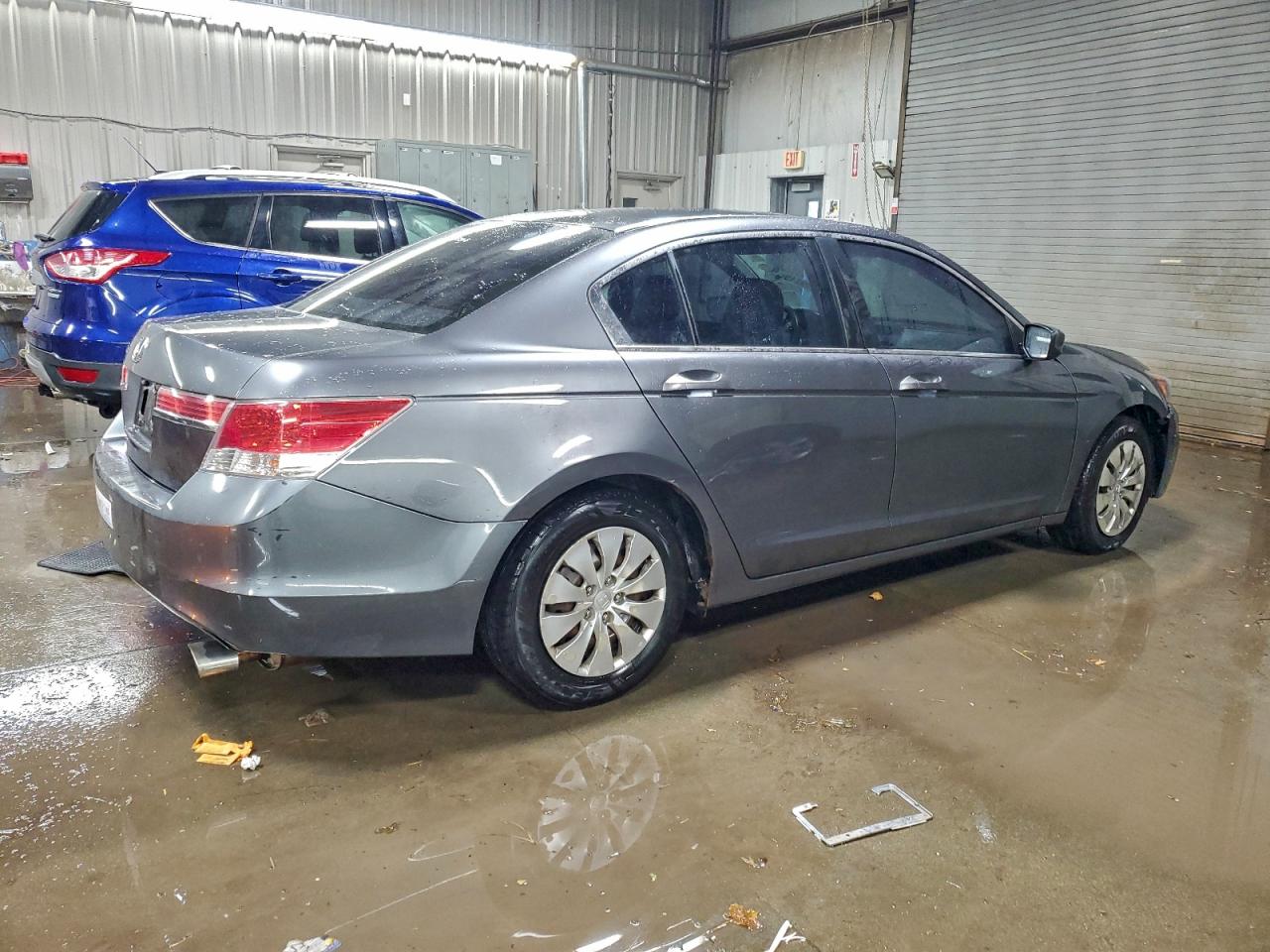 2011 HONDA ACCORD LX photo 3