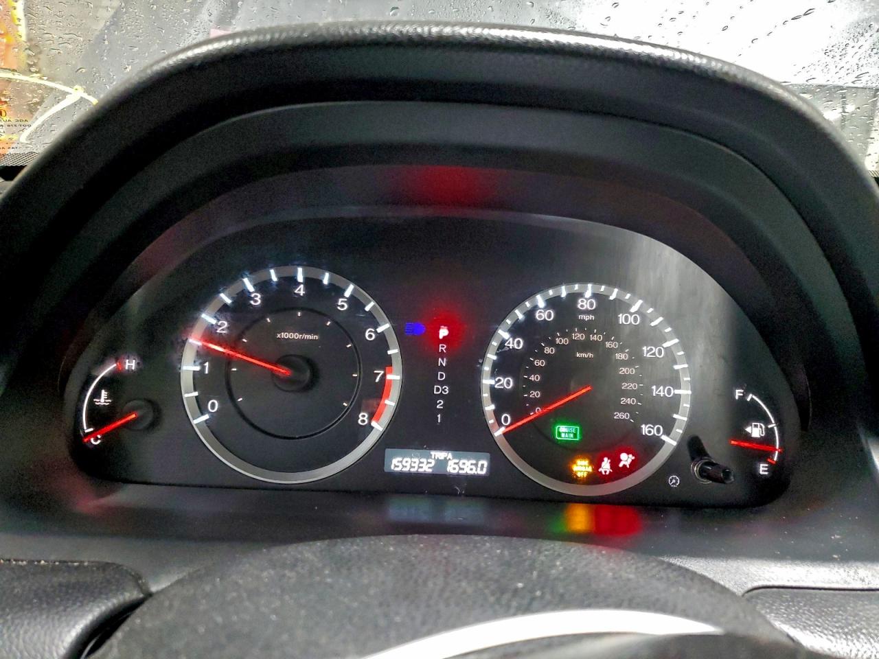2011 HONDA ACCORD LX photo 9