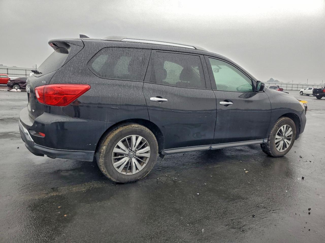 2020 NISSAN PATHFINDER SV photo 3