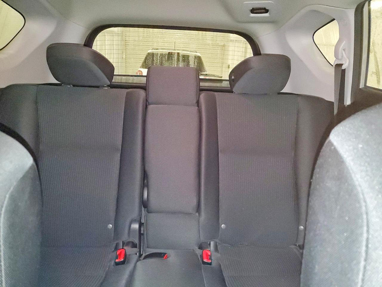 2014 TOYOTA RAV4 LE photo 10