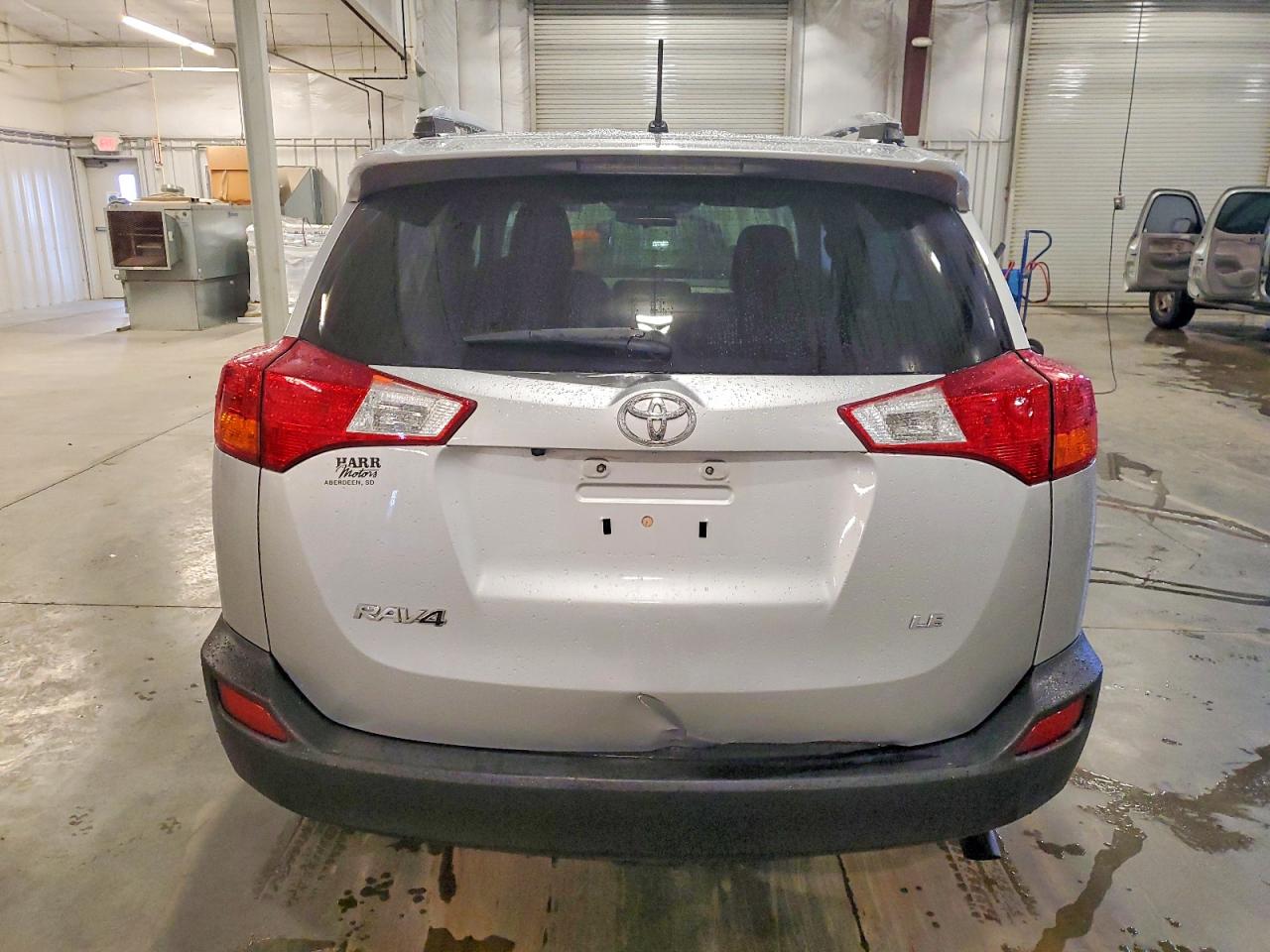 2014 TOYOTA RAV4 LE photo 6