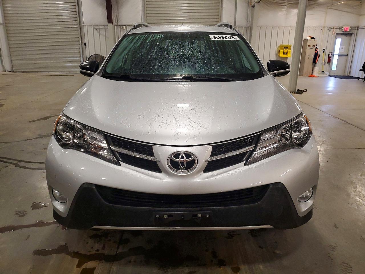 2014 TOYOTA RAV4 LE photo 5