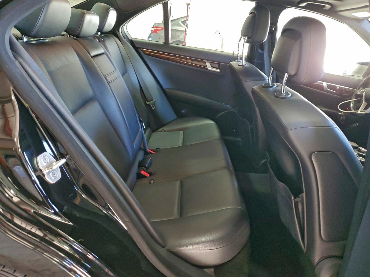 2014 MERCEDES-BENZ C 300 4MATIC photo 19