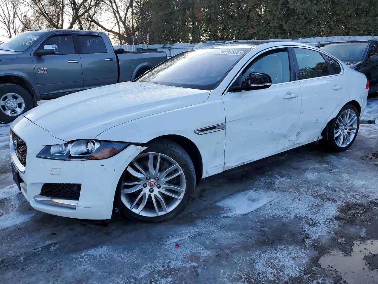 2016 JAGUAR XF