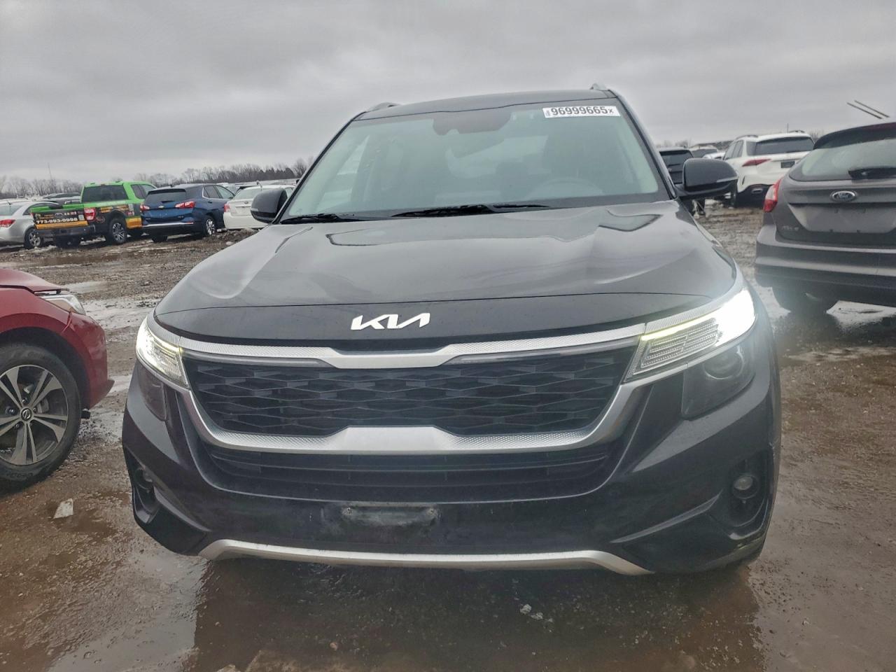 2023 KIA SELTOS S photo 9